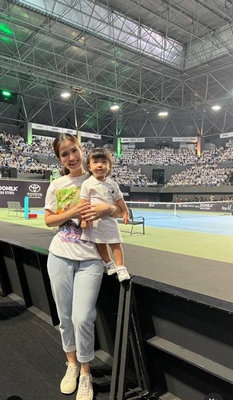 instagram.com/fionaanthony