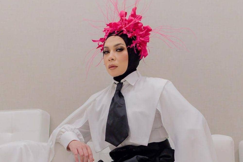 instagram.com/melly_goeslaw