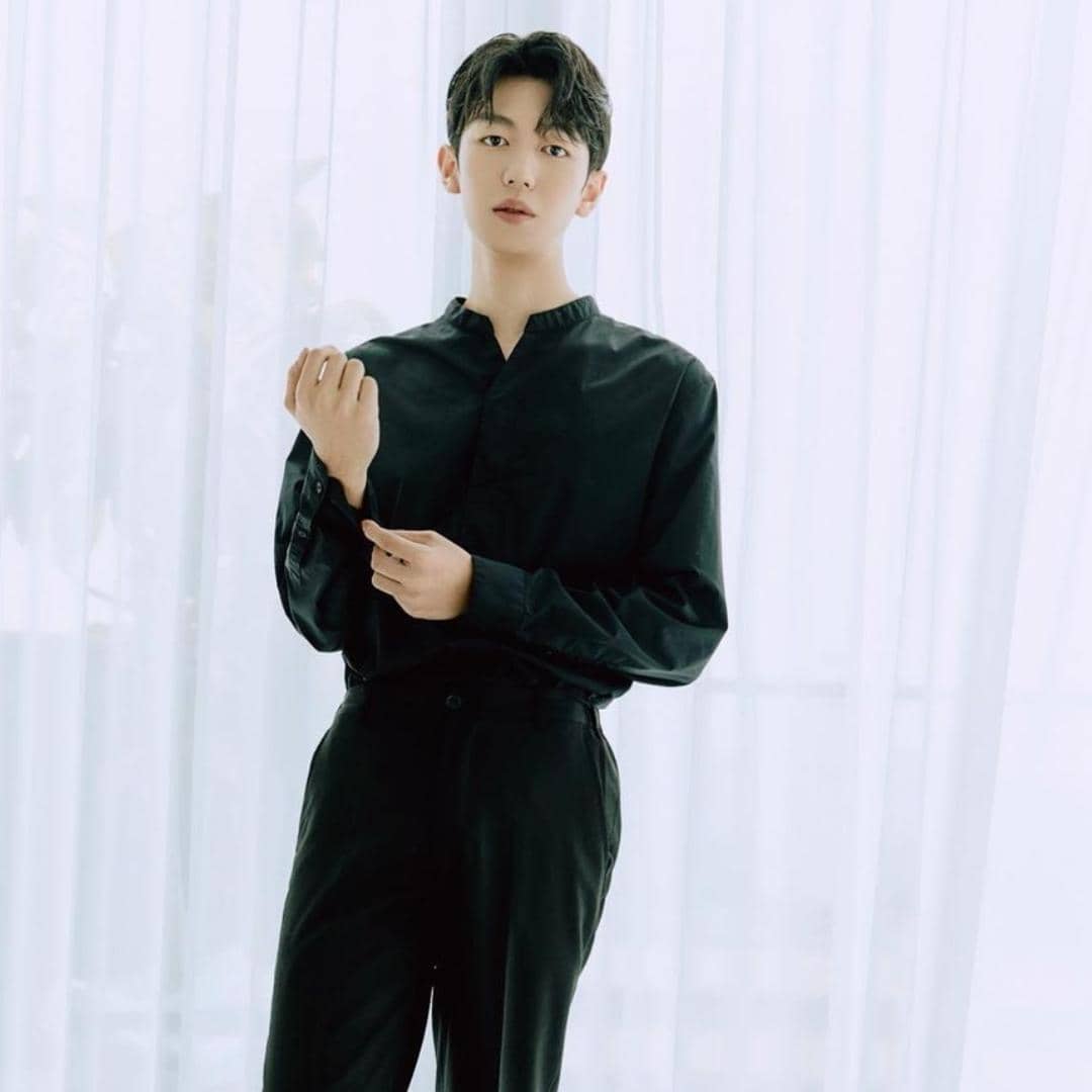 instagram.com/hello_.woo