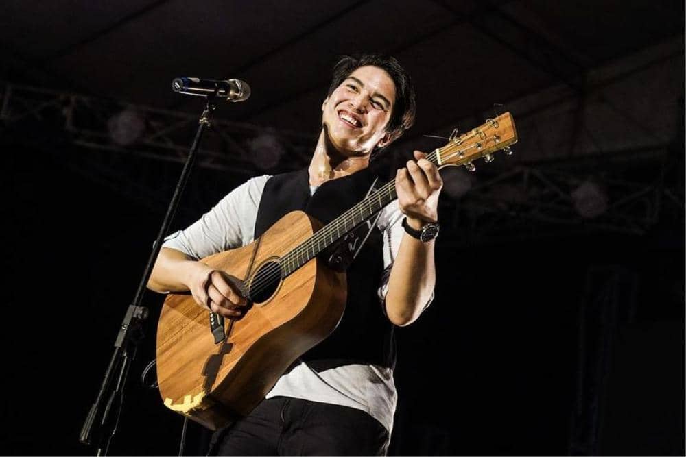 instagram.com/elelrumi