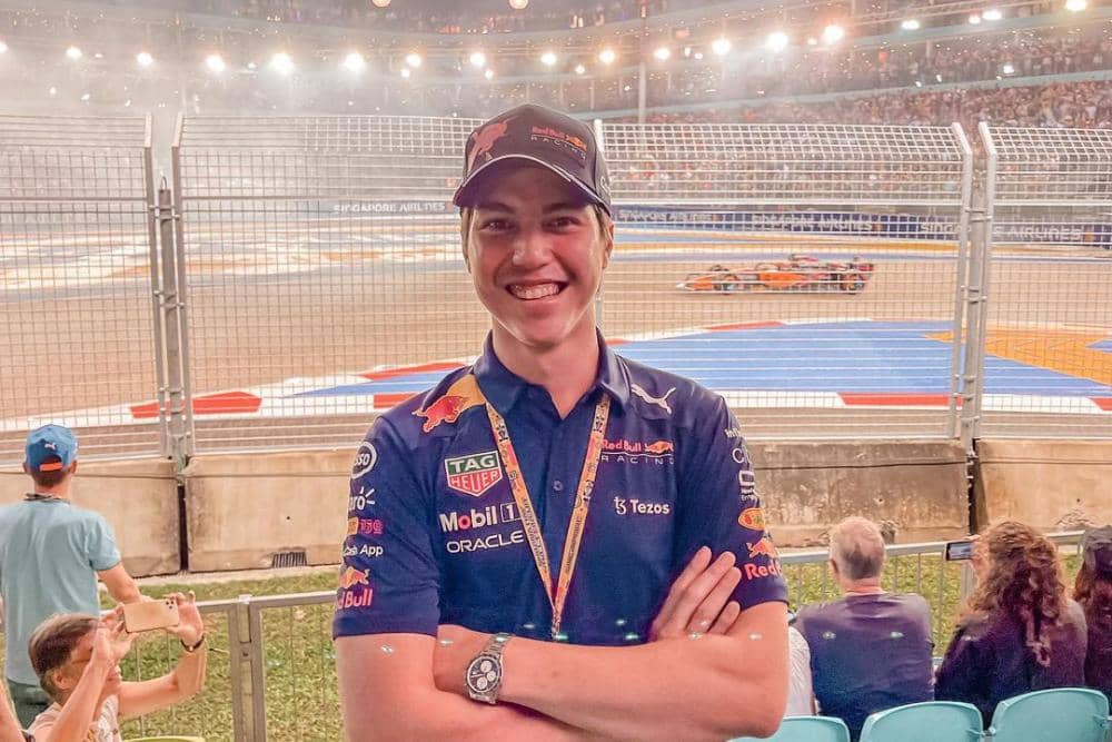 instagram.com/elelrumi