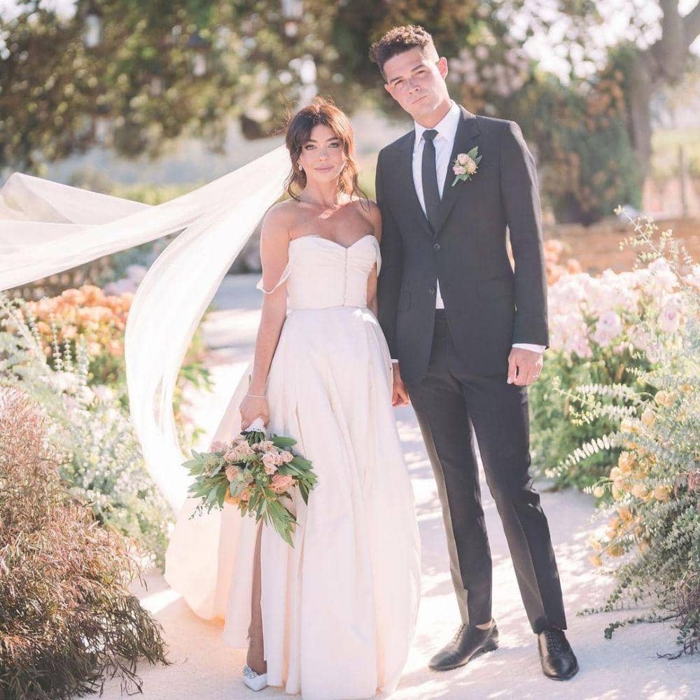 Instagram.com/sarahhyland