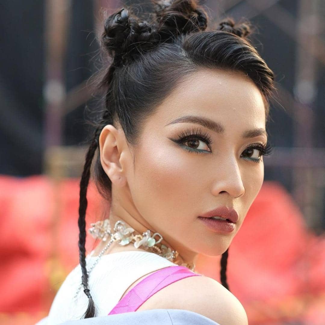 instagram.com/hestipurwadinata