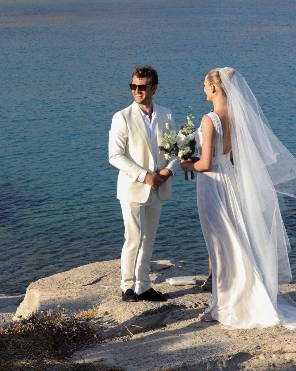 Instagram.com/tonigarn