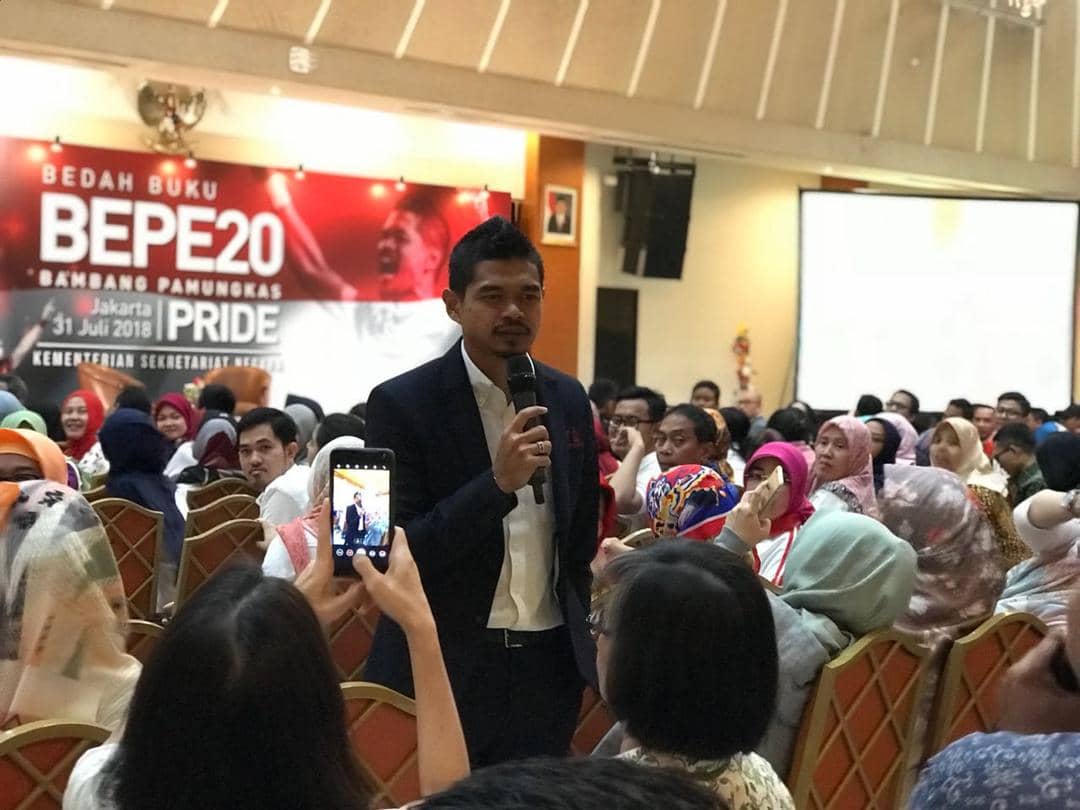 twitter.com/KemensetnegRI