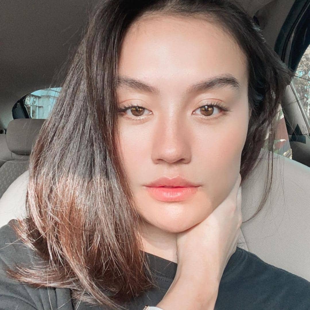 instagram.com/agnezmo