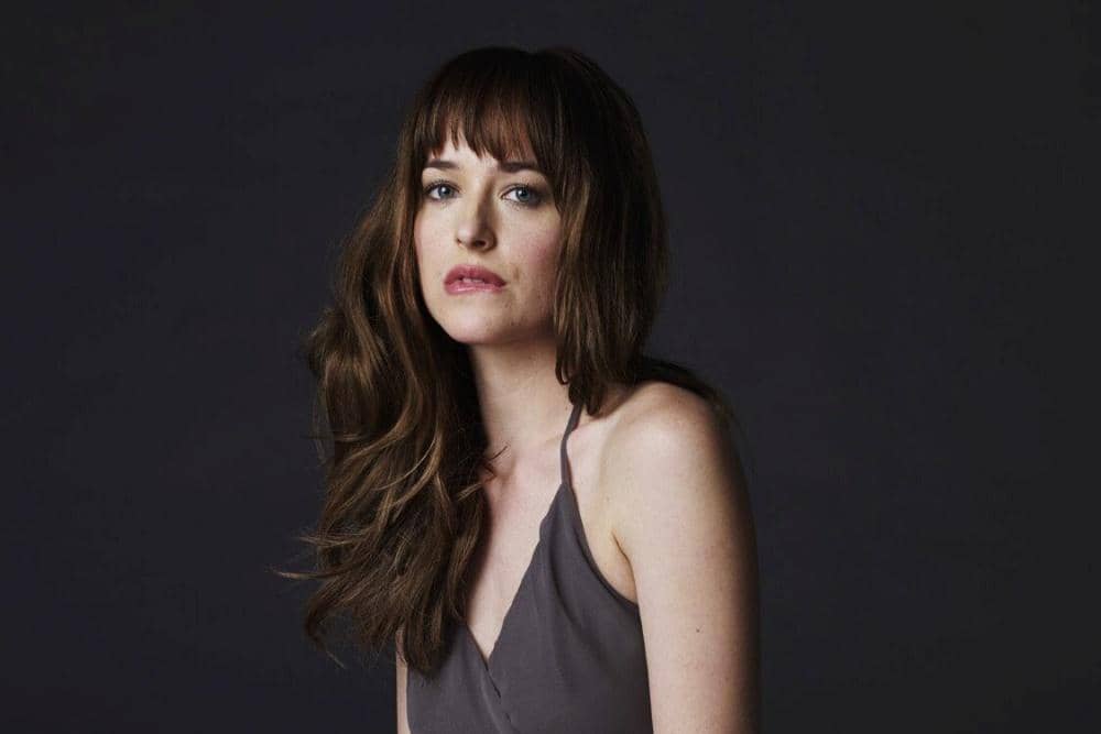 Twitter.com/dakotalooks