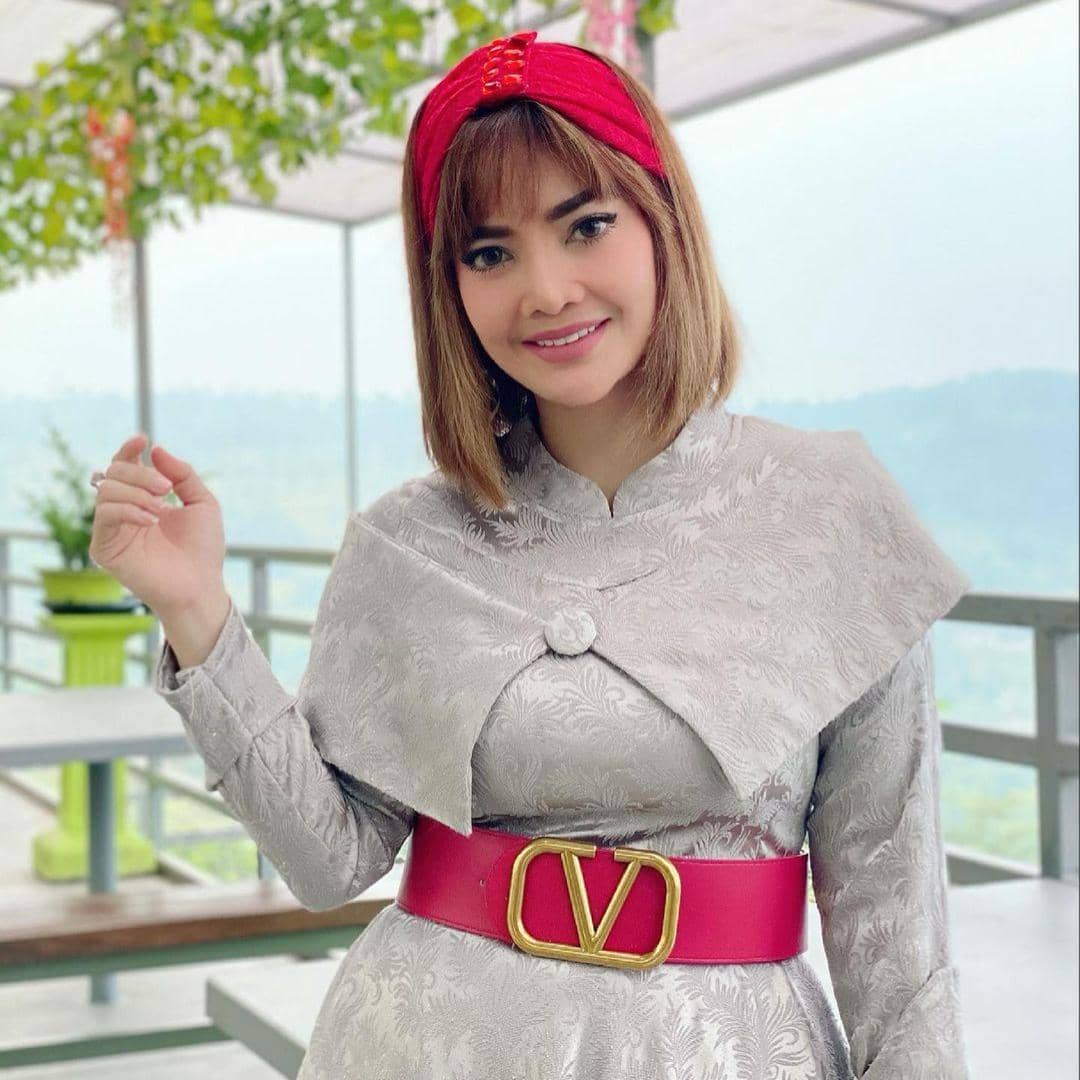 instagram.com/irmadarmawangsa