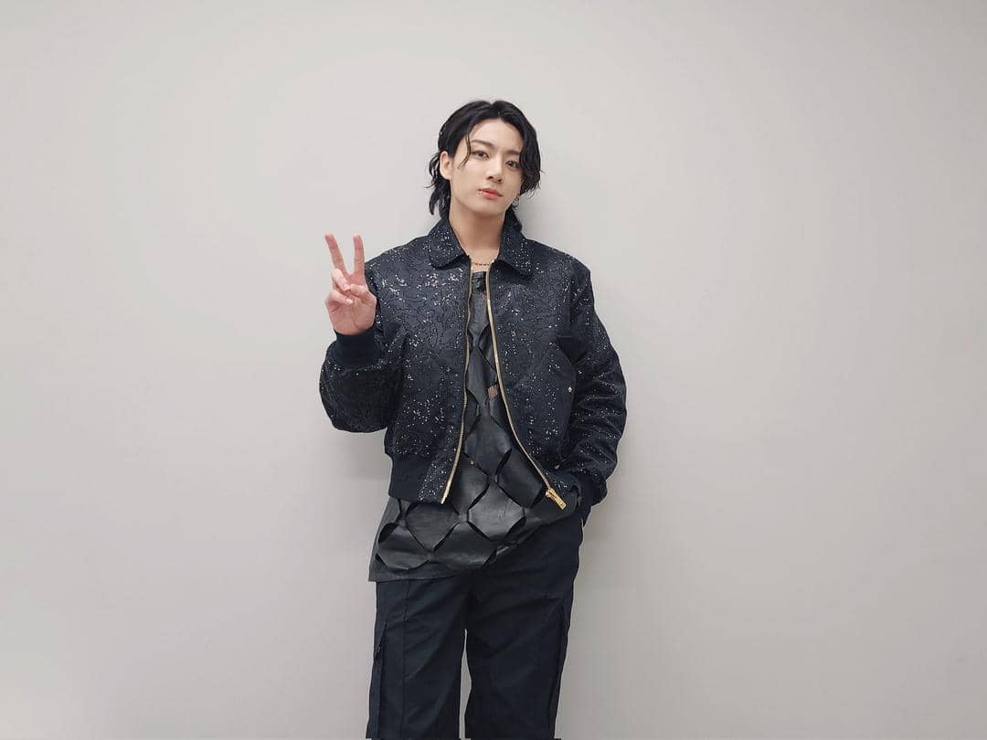 twitter.com/bts_bighit