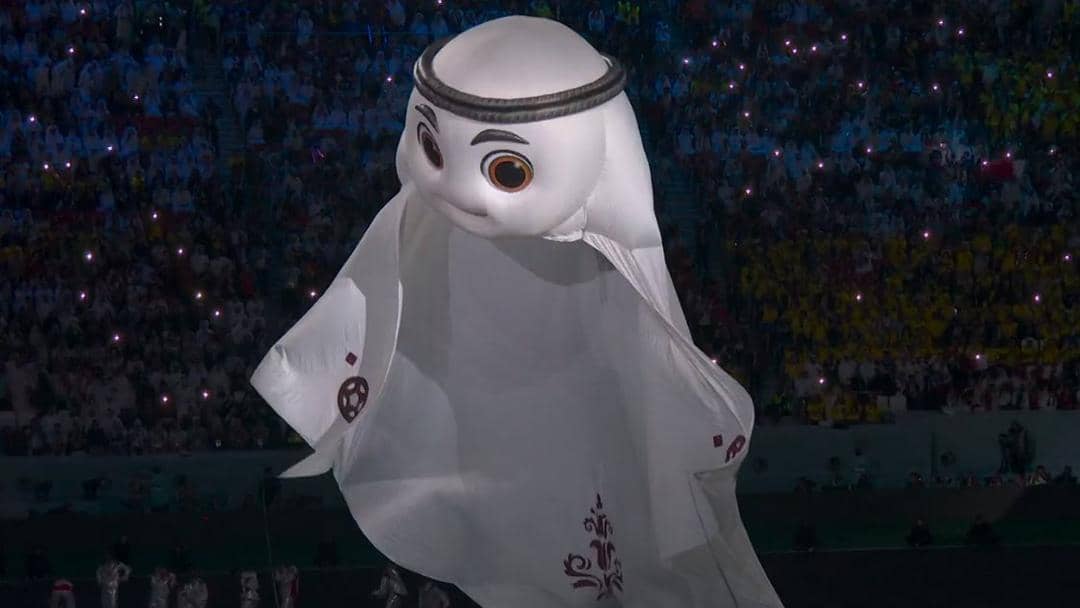 Twitter.com/Carlomika