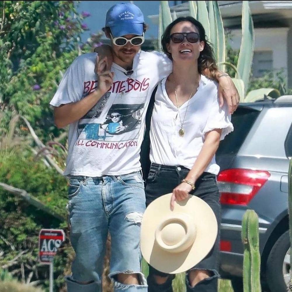 Instagram.com/harryoliviamedia