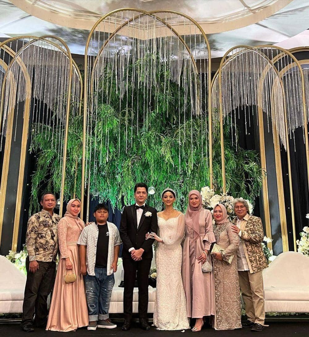 instagram.com/deliaseptianti