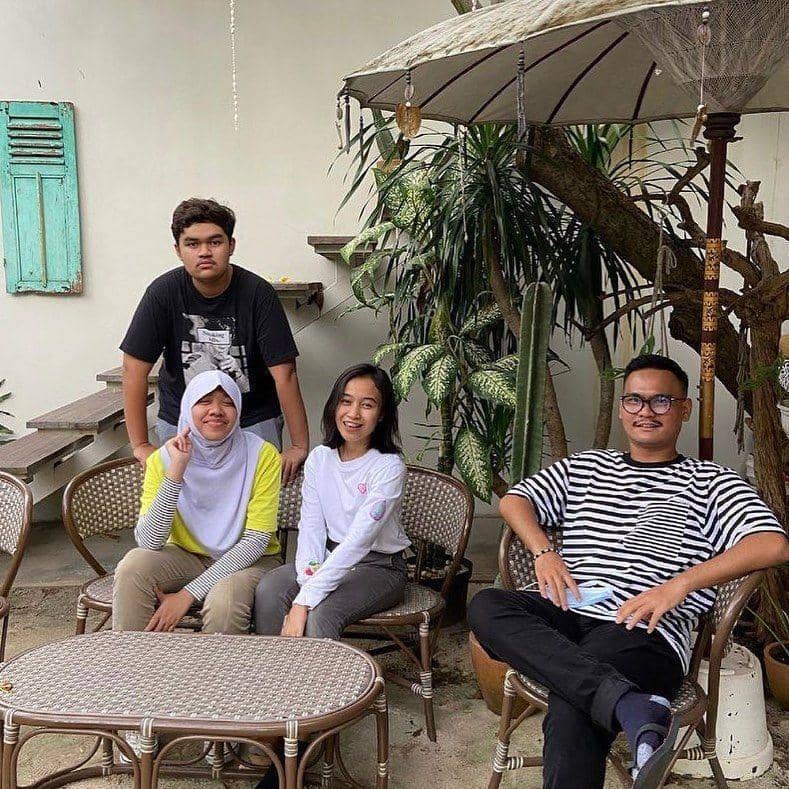 instagram.com/aydaprasasti