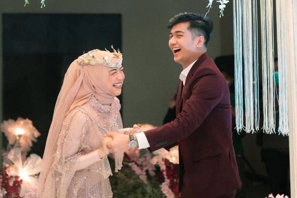 instagram.com/riaricis1795