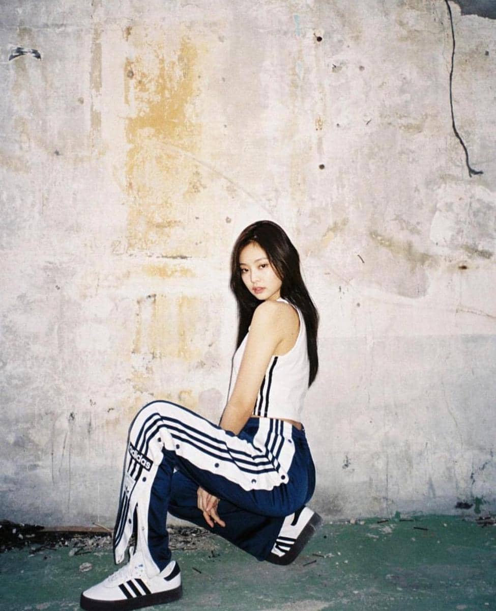 instagram.com/jennierubyjane