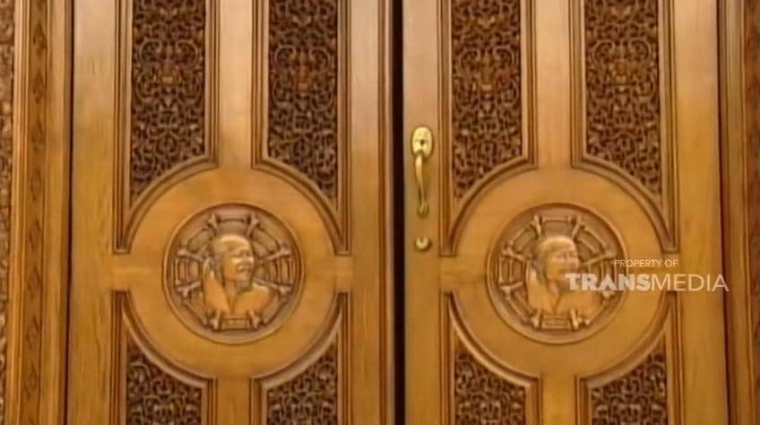 YouTube.com/TRANS TV Official