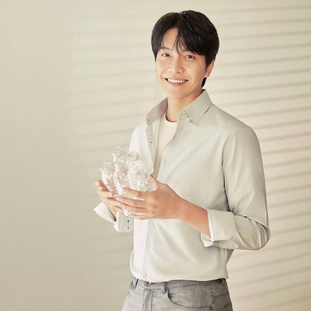 instagram.com/leeseunggi.official