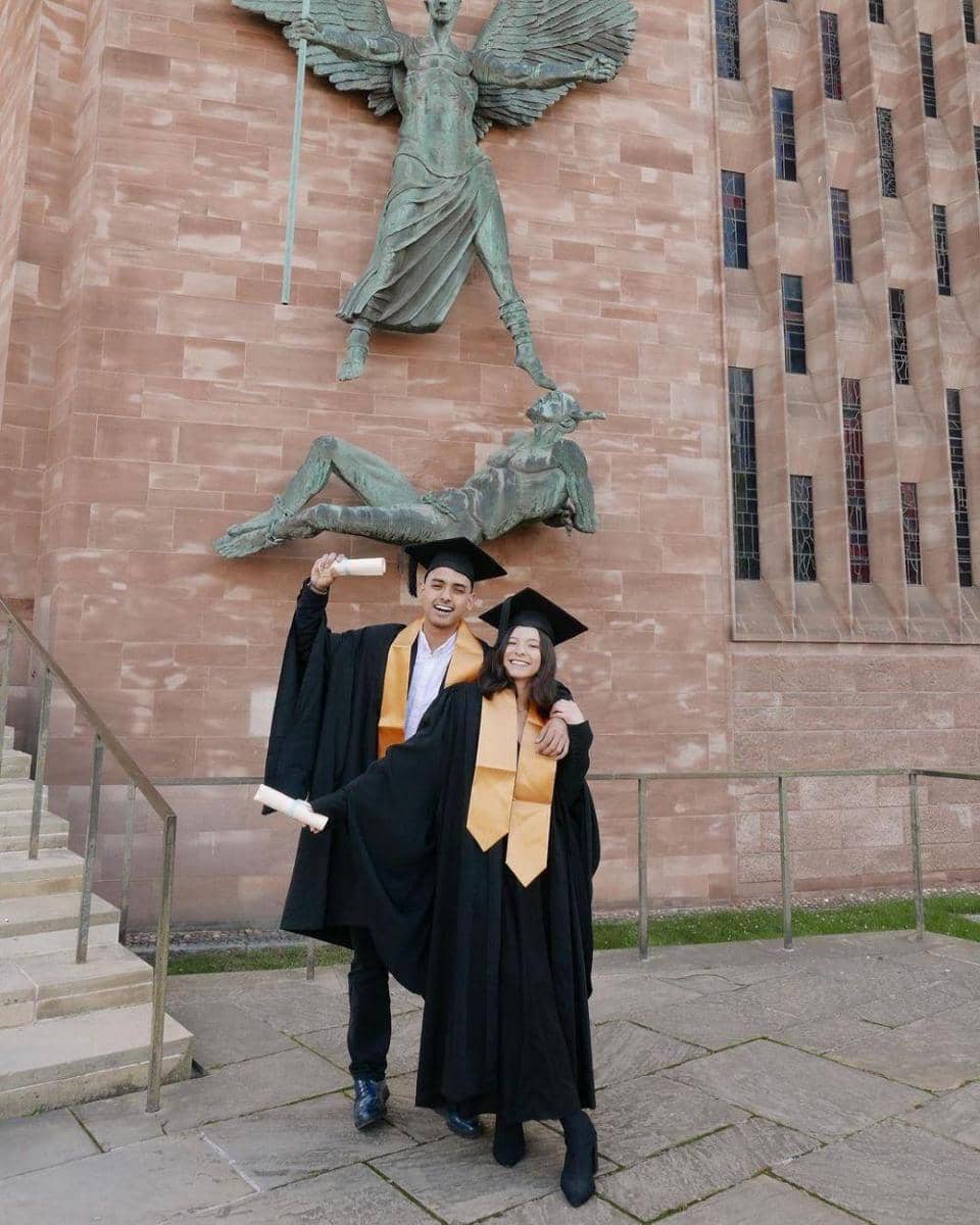 instagram.com/sharazaaa