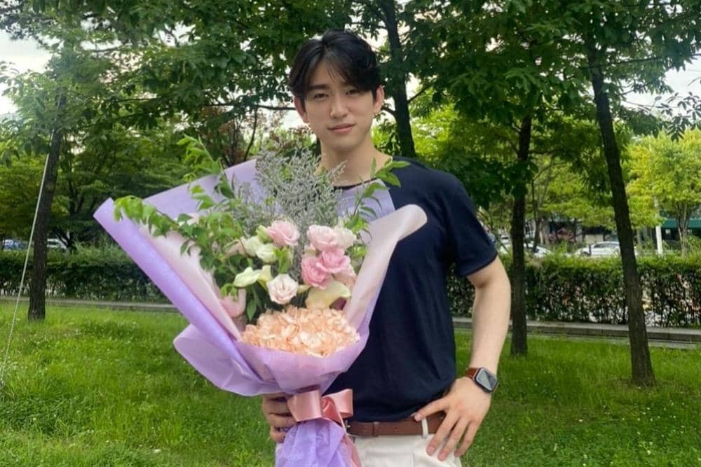 Instagram/ jinyoung_0922jy