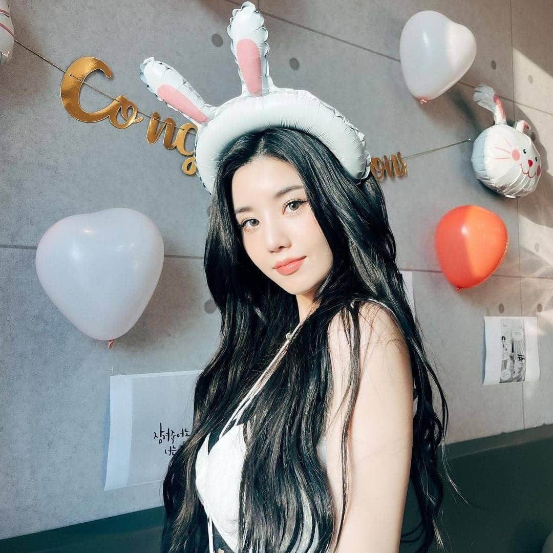 instagram.com/silver_rain.__