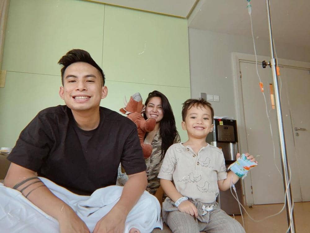 Instagram.com/rachelvennya