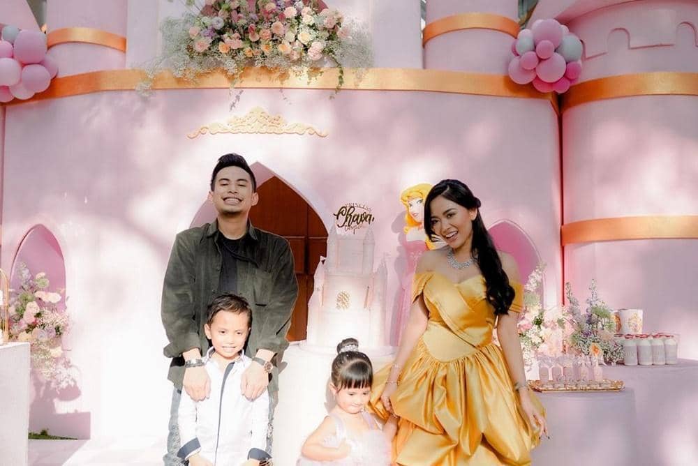 Instagram.com/rachelvennya