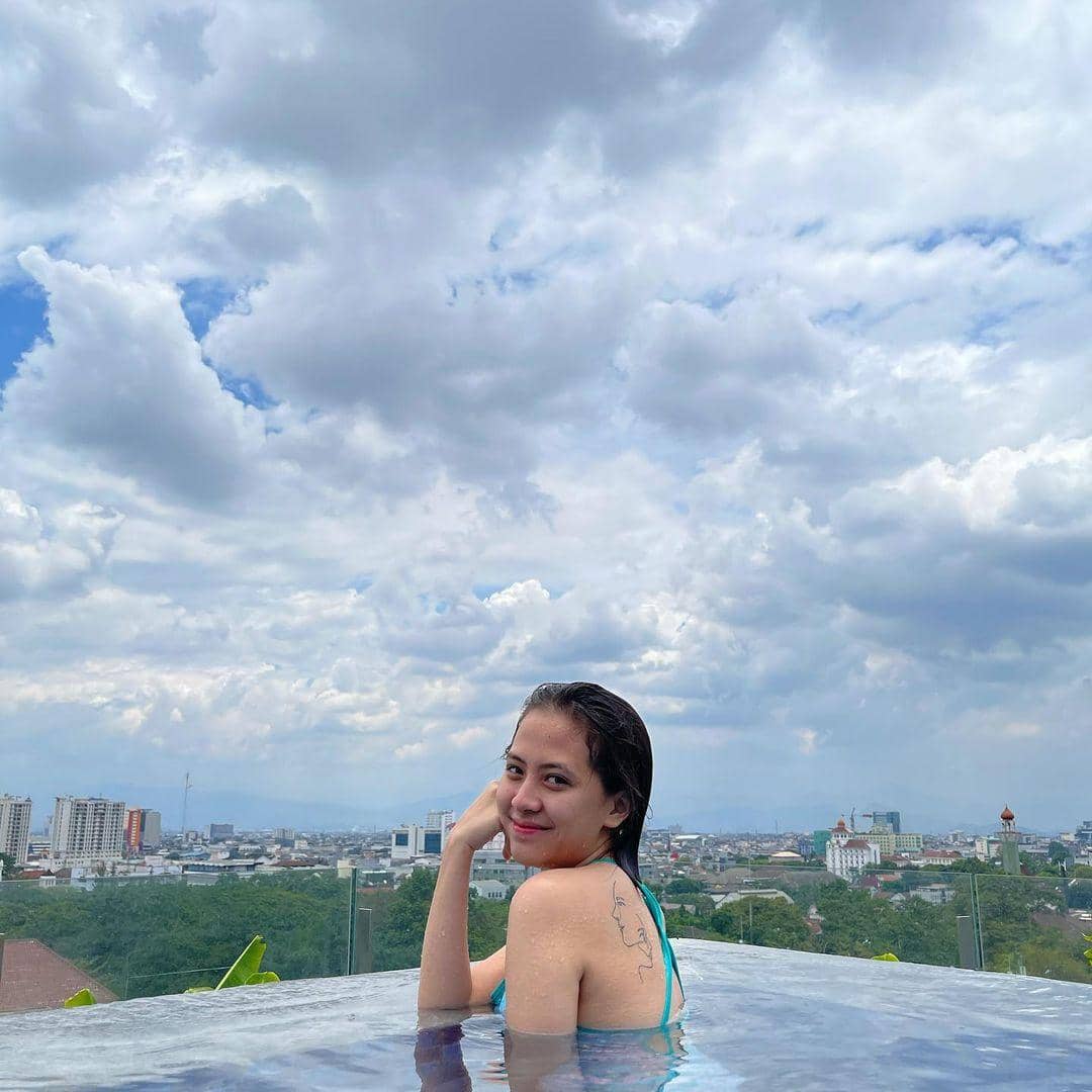 instagram.com/zaraadhsty