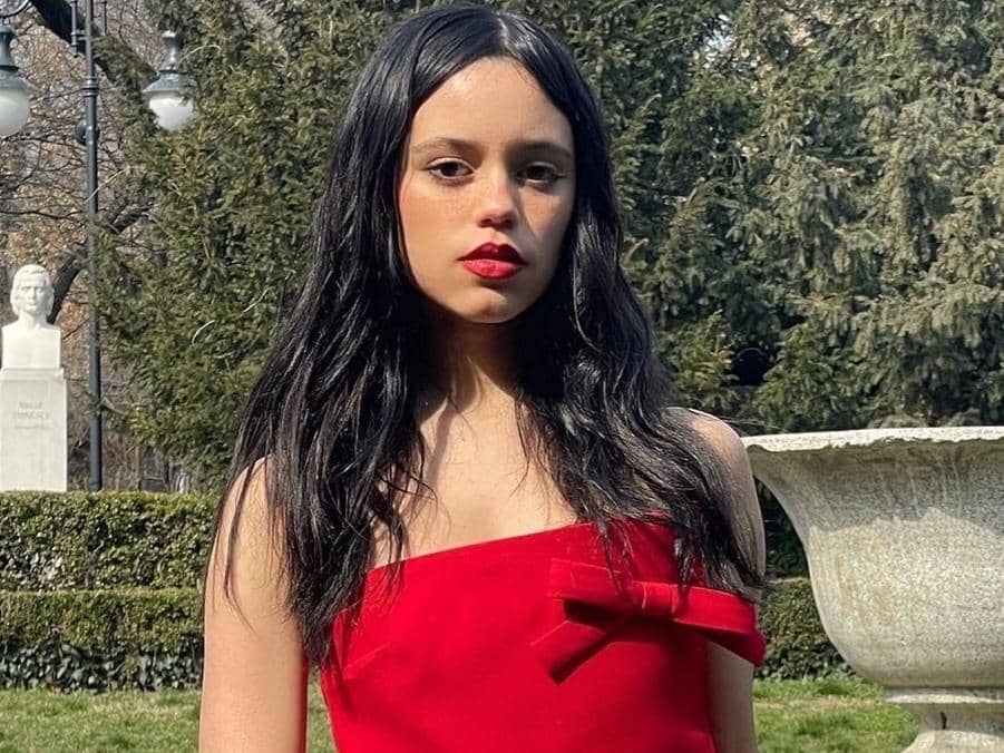 Instagram.com/jennaortega