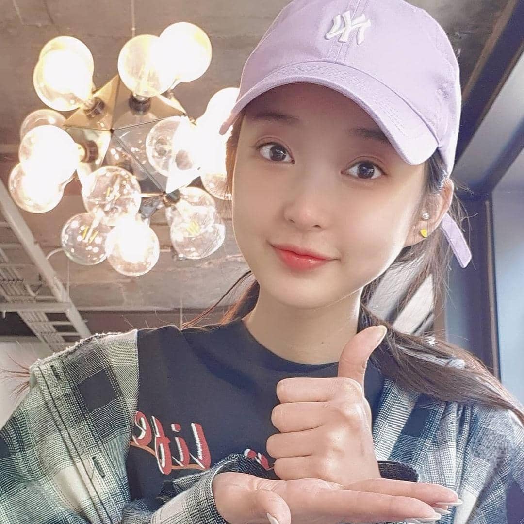 instagram.com/hyeliniseo