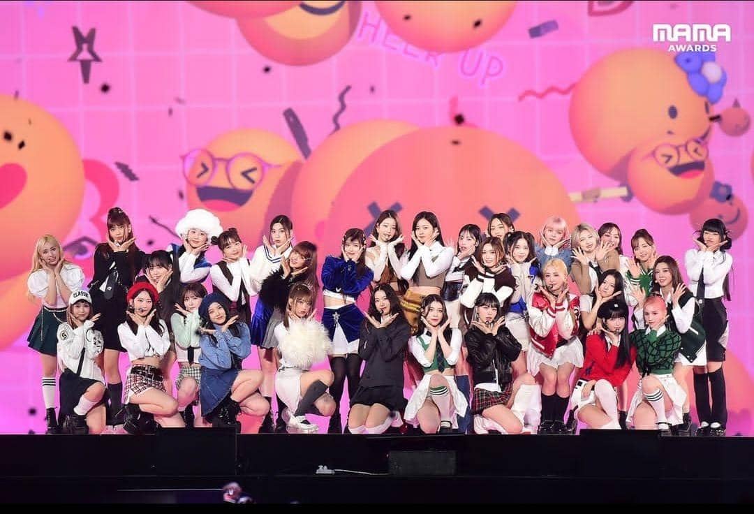 instagram.com/mnet_mama