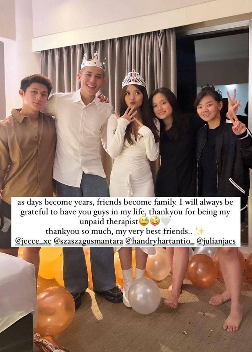 instagram.com/mariaeka_