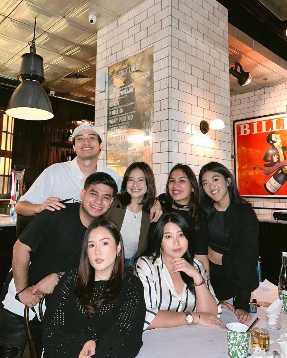 instagram.com/ninakpw