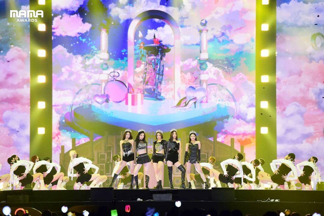 instagram.com/mnet_mama