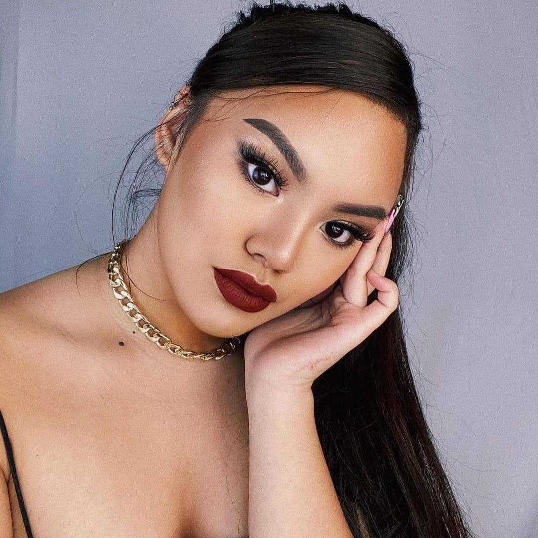 instagram.com/shafaharris