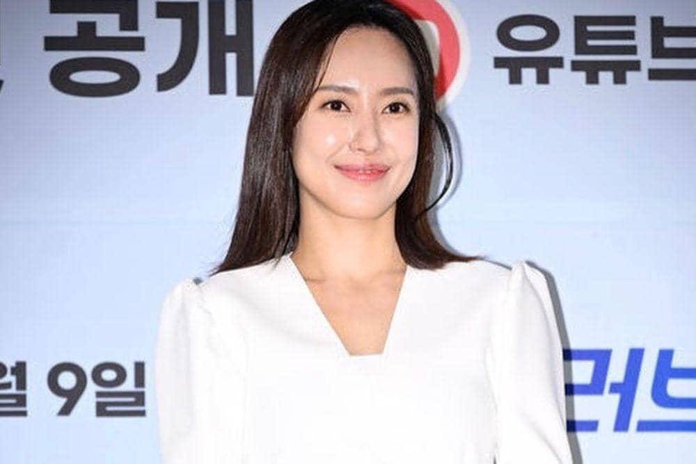 instagram.com/yoonseo_0328