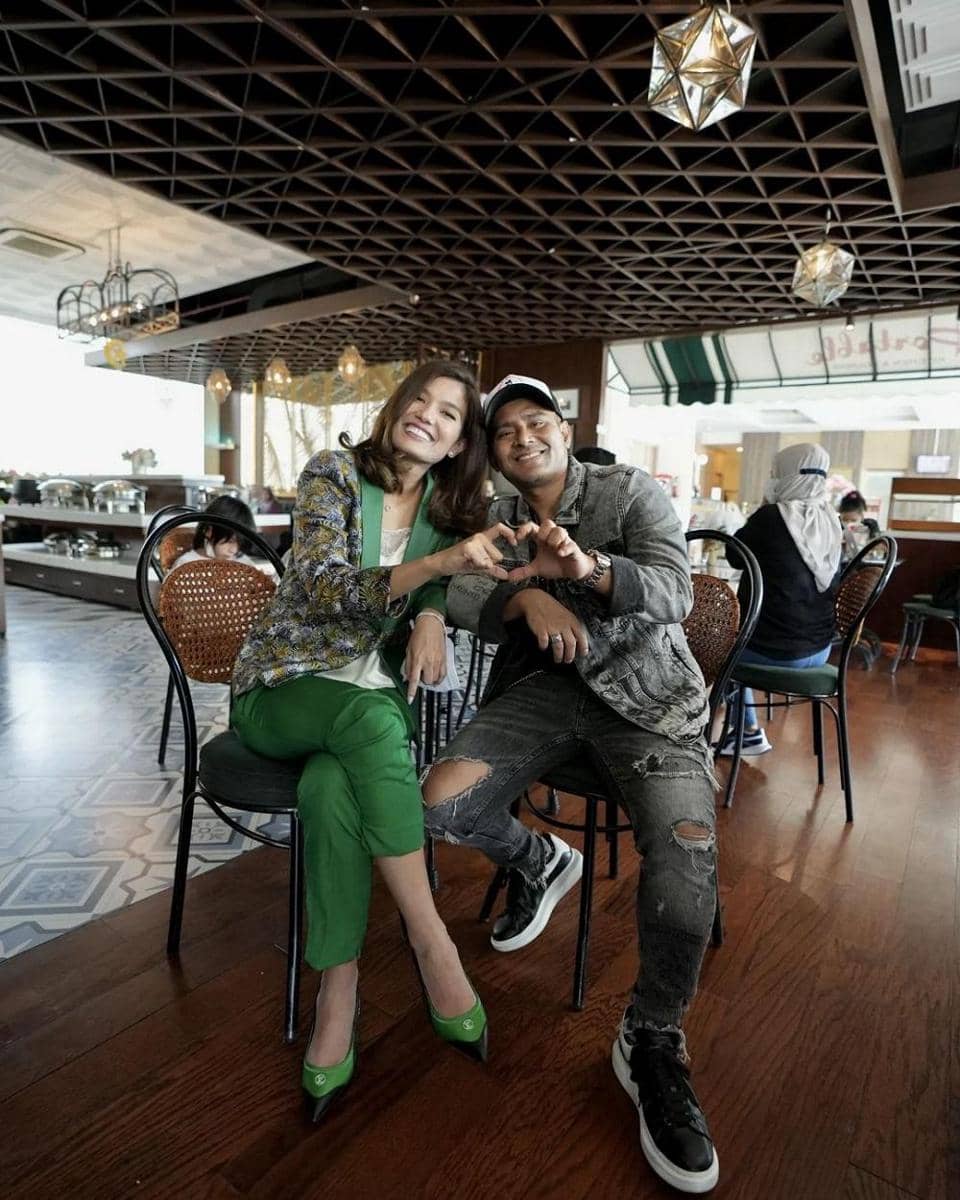 instagram.com/jud1ka