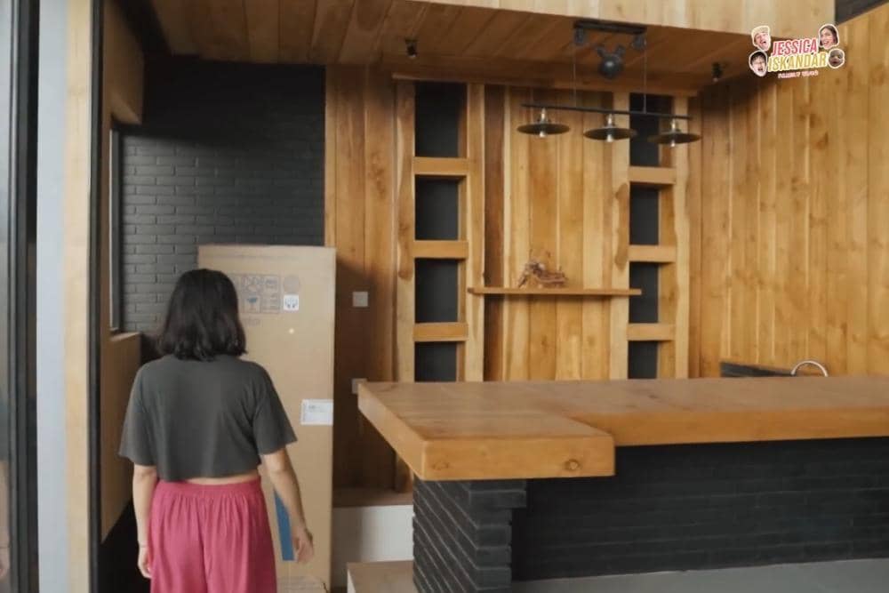 youtube.com/@jessicaiskandar