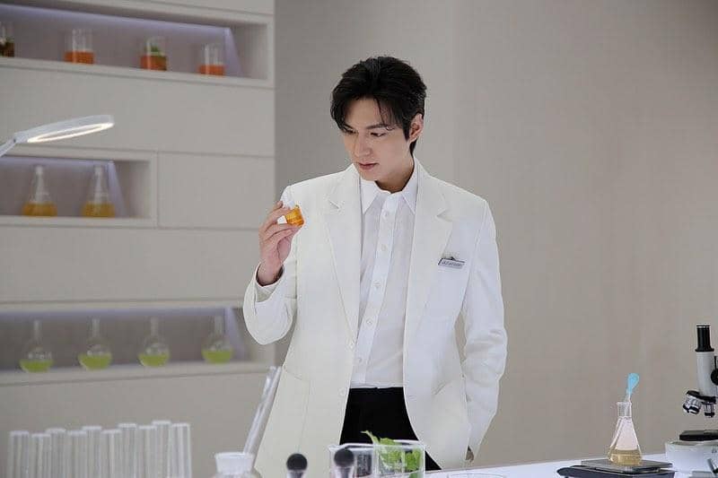 instagram.com/actorleeminho/