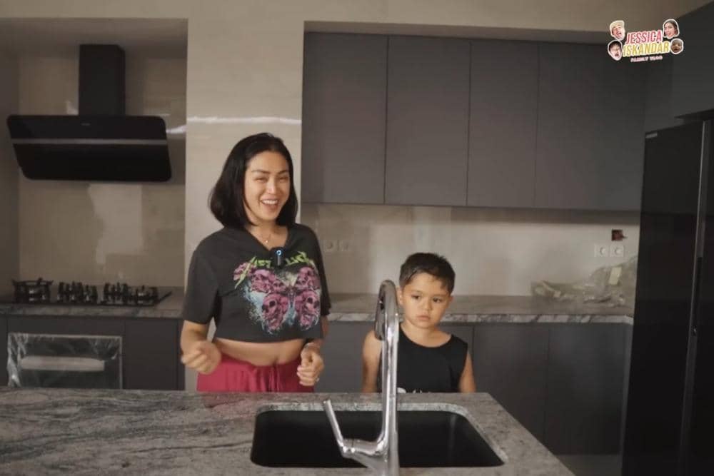 youtube.com/@jessicaiskandar