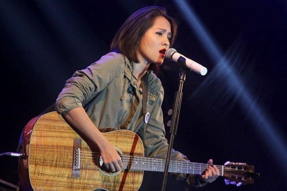 instagram.com/lalakarmela