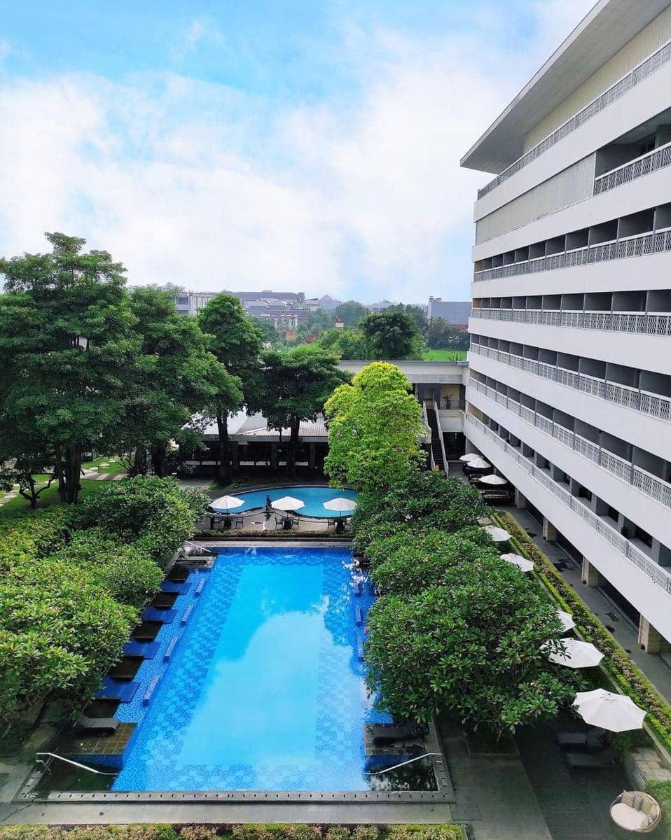 instagram.com/royalambarrukmo