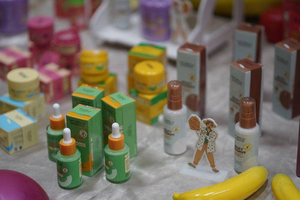 Popbela.com/Naturally Speaking by Erha