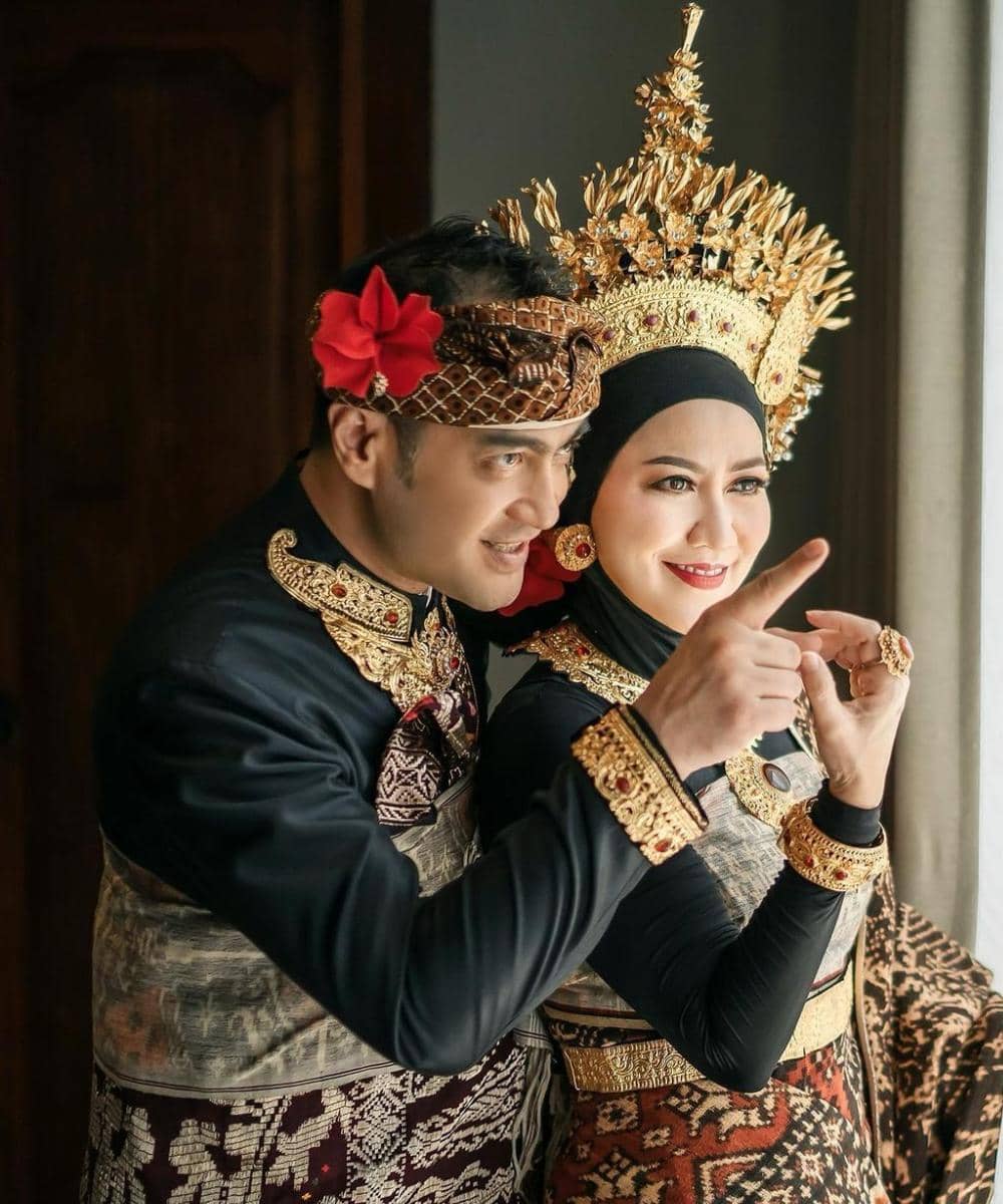 Instagram.com/@vennamelindareal