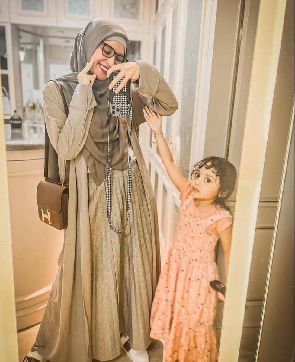 Instagram.com/shireensungkar