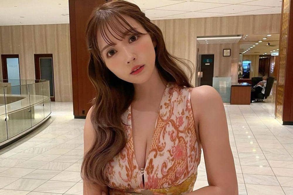 instagram.com/yua_mikami