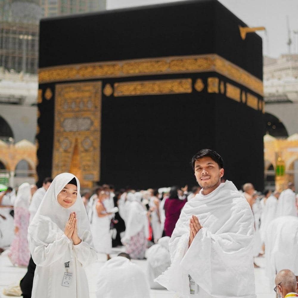 Instagram.com/thariqhalilintar