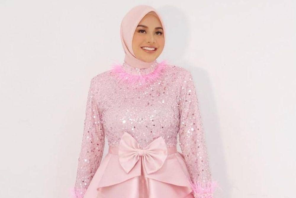 instagram.com/aurelie.hermansyah