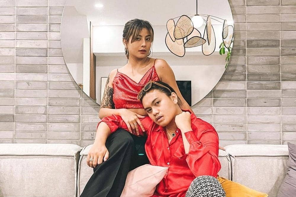 Instagram.com/awkarin