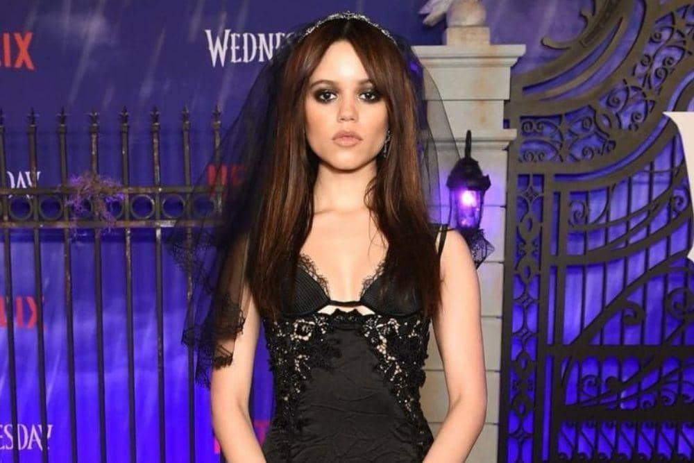 instagram.com/jennaortega