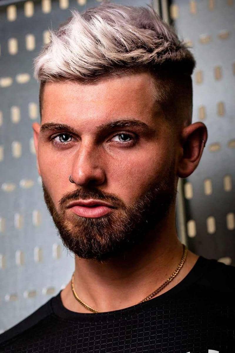 Faux Hawk untuk wajah diamond